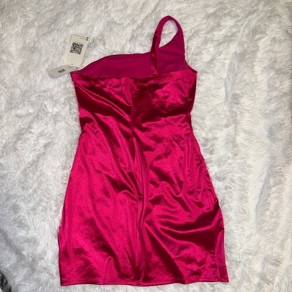 NWT Altar’d State Emerald Sundae Pink One Shoulder Dress size XL Formal Wedding - Picture 4 of 5